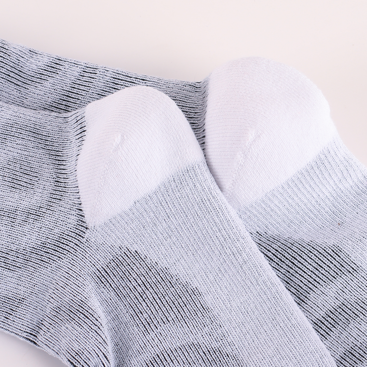 Premium-Laufsocken mit 200 Nadeln
